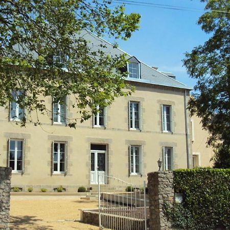 Maison Marie Barrault Ле-Эрбье Экстерьер фото